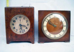 Επιτραπέζια ρολόγια ξύλινα αντίκες